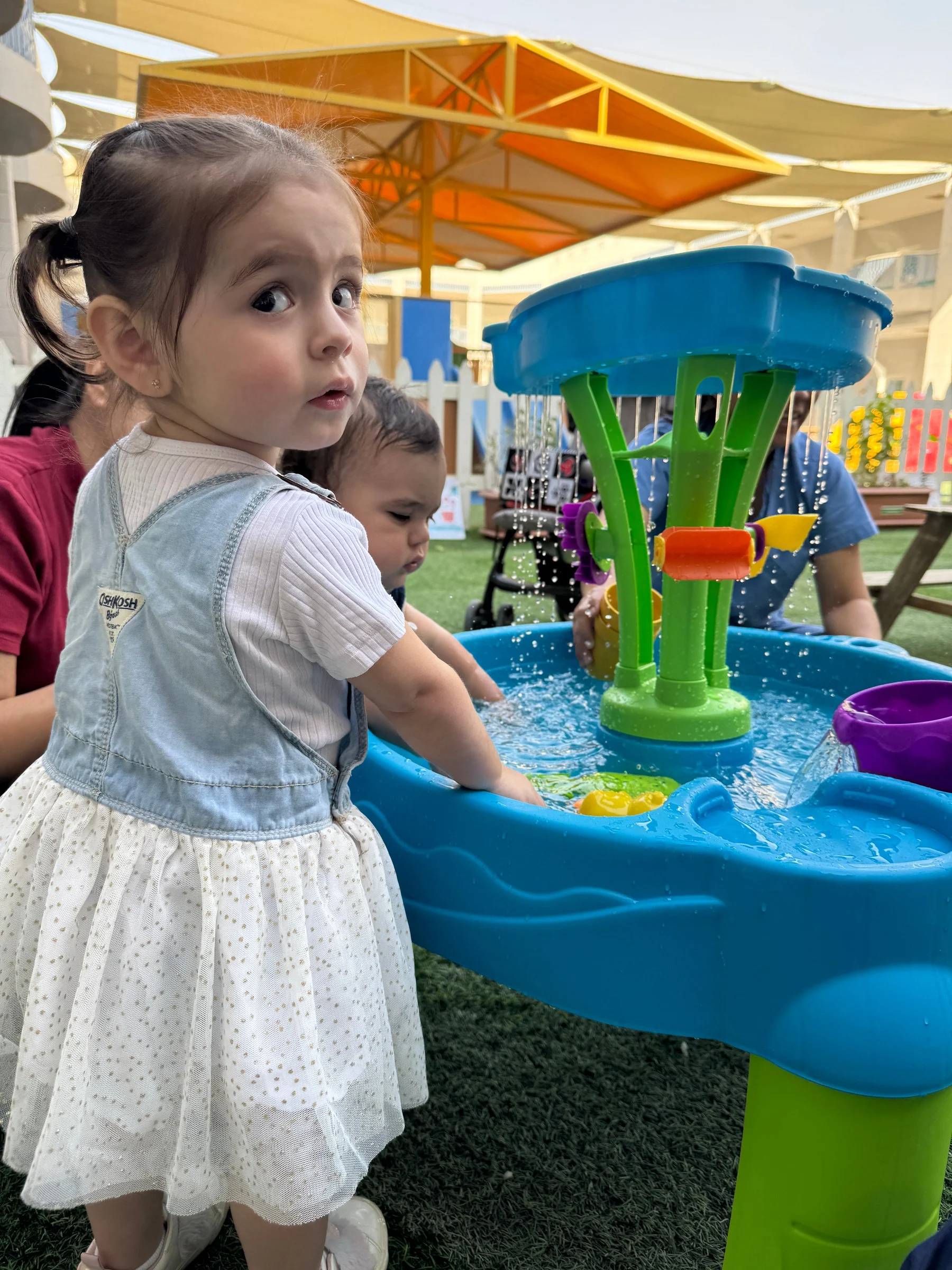 Mini Makers sensory play